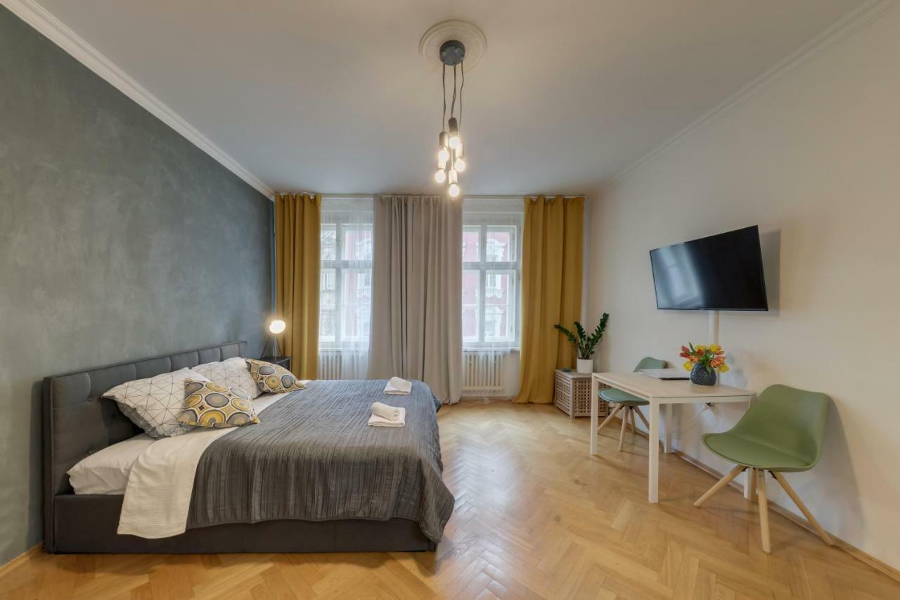Nejedleho Apartmeet 프라하 외부 사진