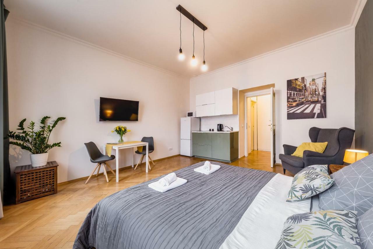 Nejedleho Apartmeet 프라하 외부 사진