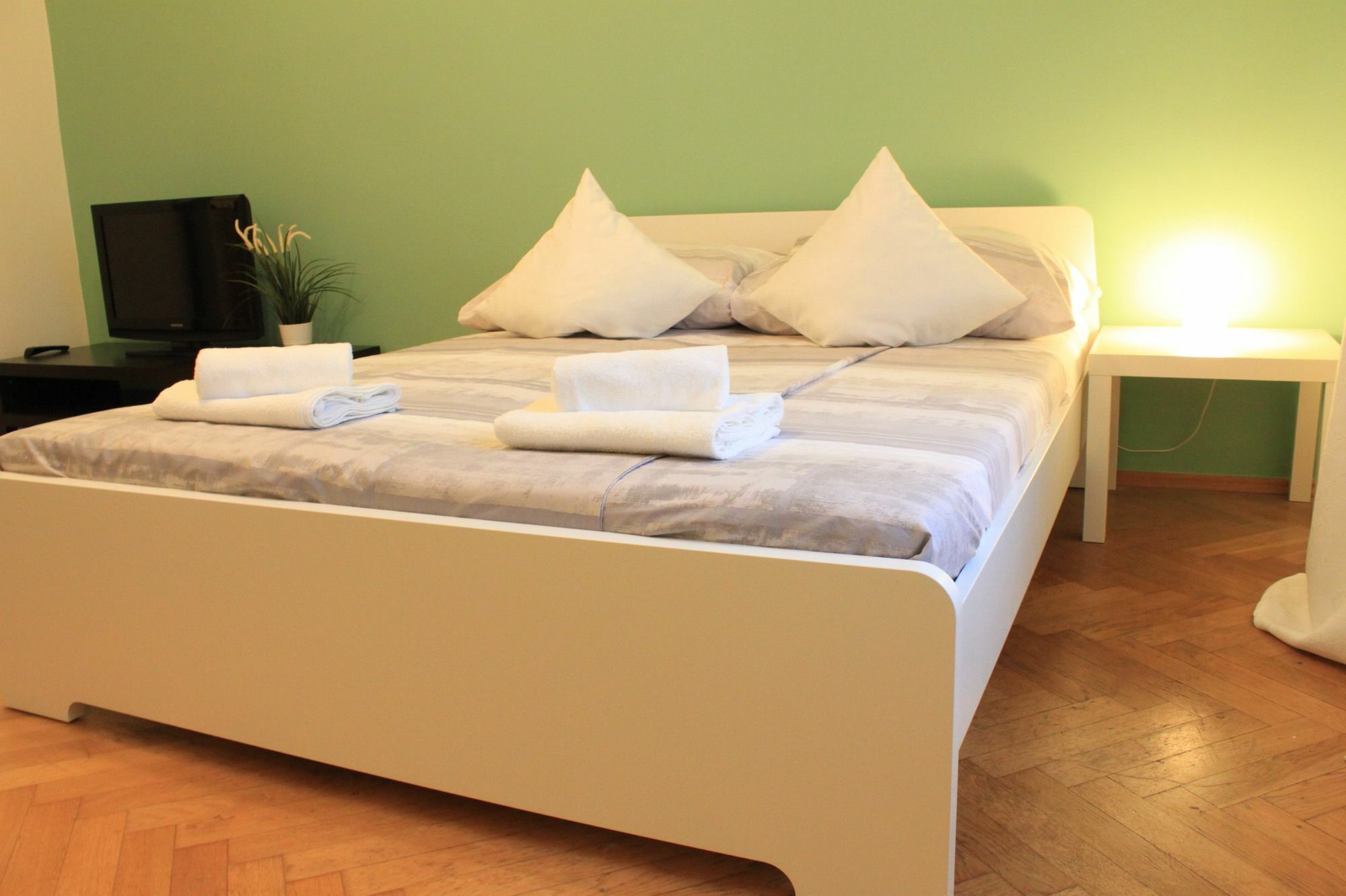 Nejedleho Apartmeet 프라하 외부 사진